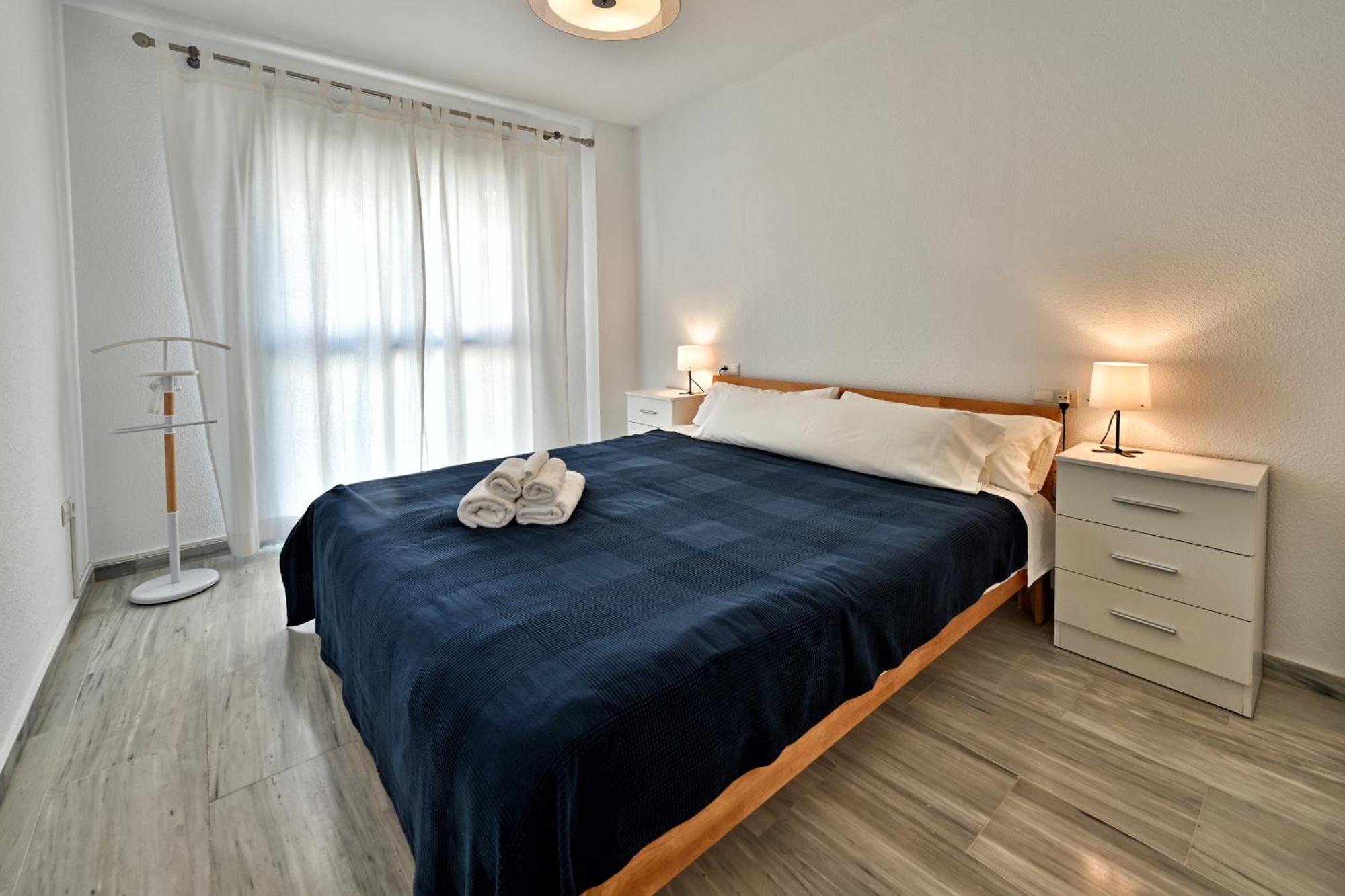 Love Rent4 Malaga Playa Del Bajondillo Торремолинос Экстерьер фото