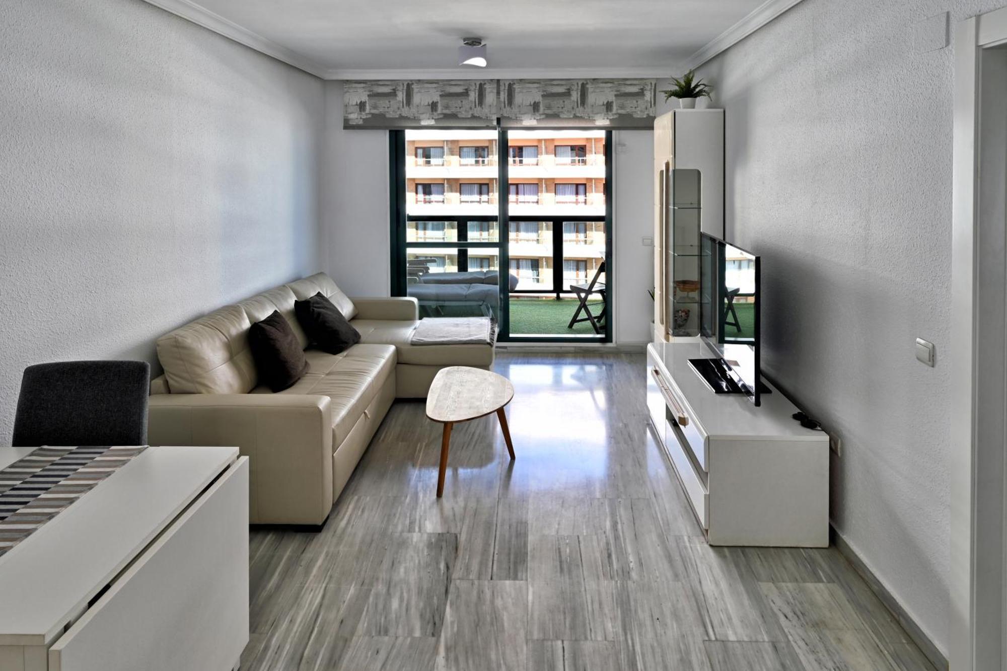 Love Rent4 Malaga Playa Del Bajondillo Торремолинос Экстерьер фото